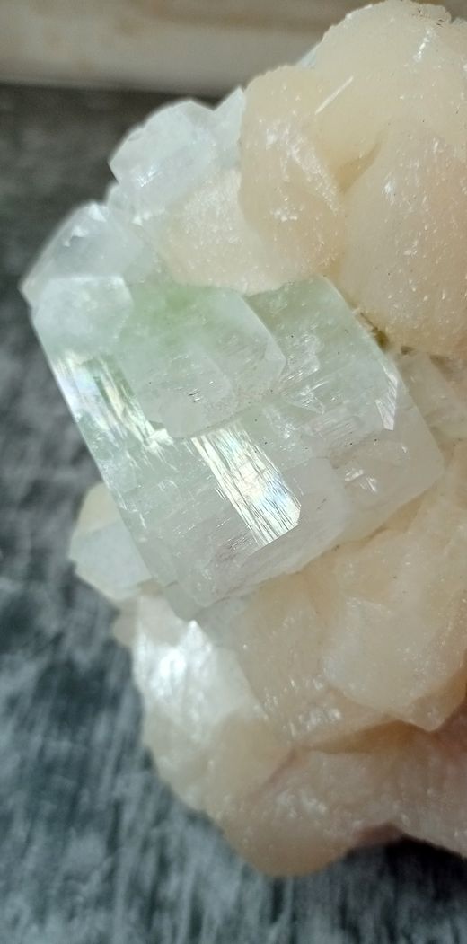 Fluorapofilita y Estilbita