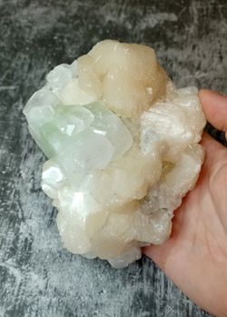 Fluorapofilita y Estilbita