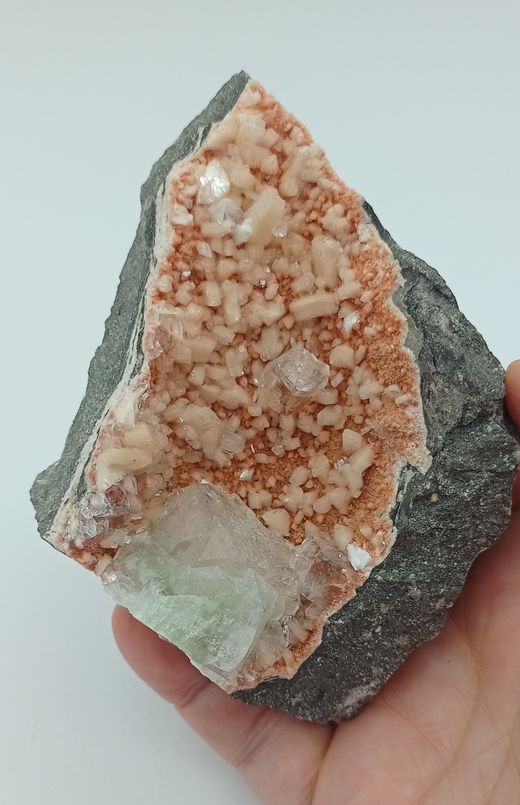 Fluorapofilita y Heulandita