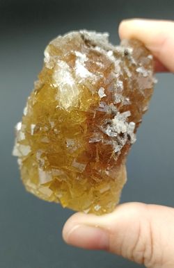 Fluorita amarilla y Calcita