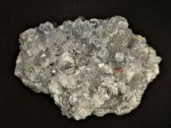 Fluorita color azul claro