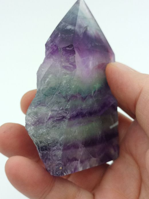 Fluorita punta semi pulida