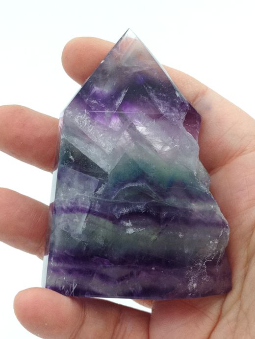 Fluorita punta semi pulida