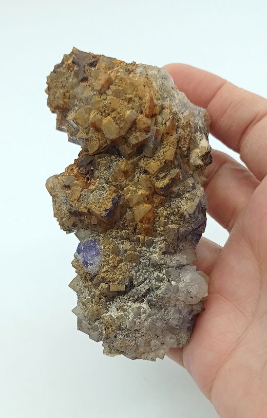 Fluorita violeta con cuarzo