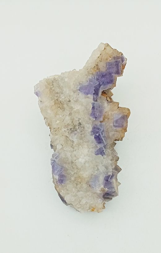Fluorita violeta con cuarzo
