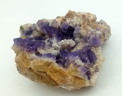 Fluorita violeta y Cuarzo