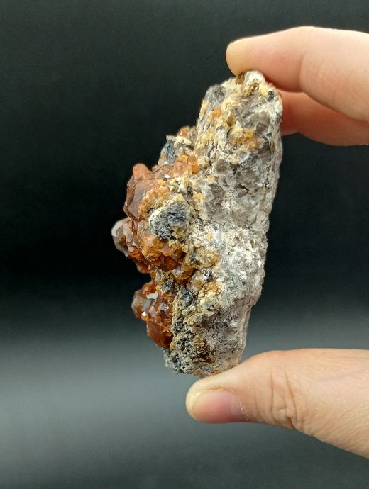 Granate Espessartina drusa de cristales