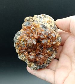 Granate Espessartina drusa de cristales