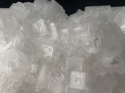Halita "Cristales en tolva"