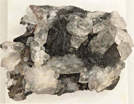 Hematites (Rosa de hierro) con cuarzo