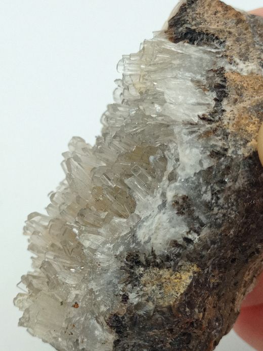 Hemimorfita cristales