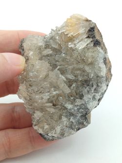 Hemimorfita cristales