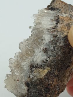 Hemimorfita cristales