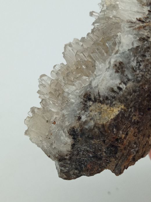 Hemimorfita cristales