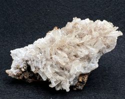 Hemimorfita grupo de cristales