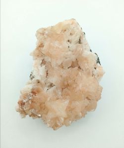 Heulandita cristales sobre matriz