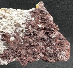 Huebnerita