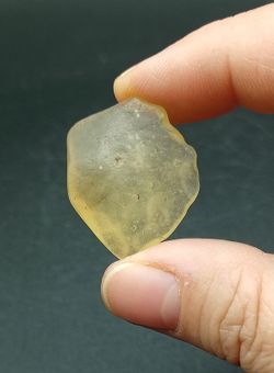 Impactita - Meteorito vítreo Libyan glass