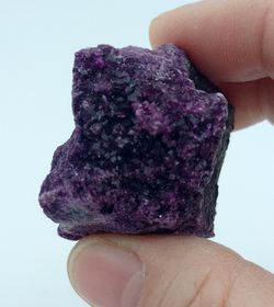 Kammererita sobre Cromita