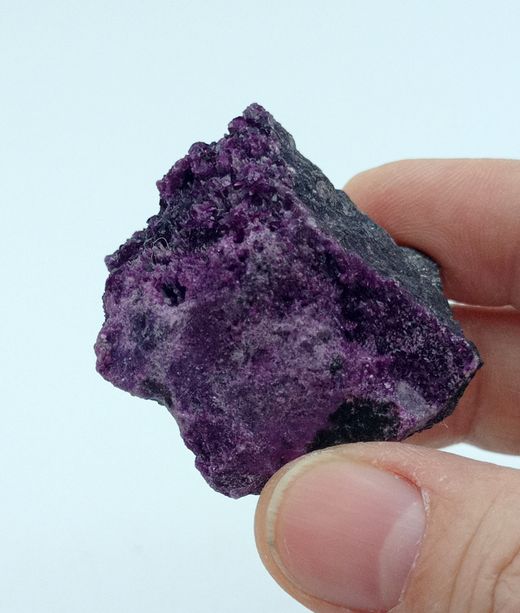 Kammererita sobre Cromita