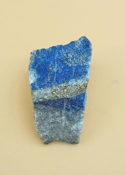 Lapislázuli trozo en bruto