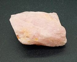 Morganita (Berilo rosa) en bruto
