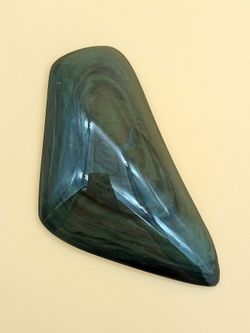 Obsidiana arcoíris en forma libre