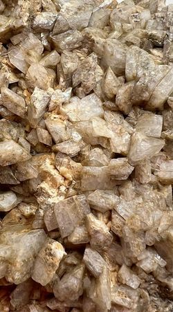 Oligoclasa-albita grupo de cristales