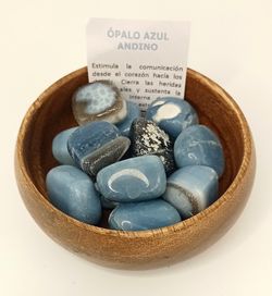 Ópalo azul en rodados