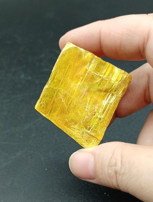 Oropimente cristalino
