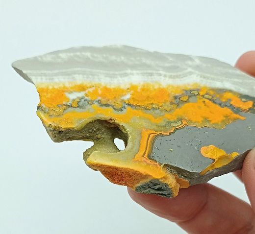 Piedra Eclipse (Jaspe abejorro). Placa