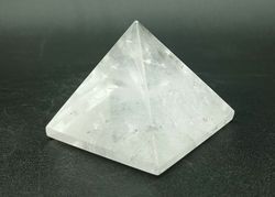 Pirámide de Cuarzo cristal 60x60