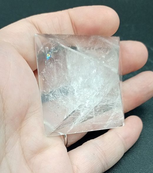 Pirámide de Cuarzo cristal de roca 45x45