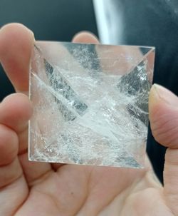 Pirámide de Cuarzo cristal de roca 45x45