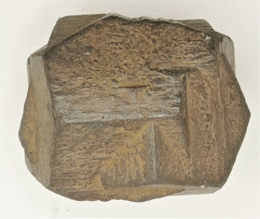 Pirita con Goethita macla Cruz de Hierro