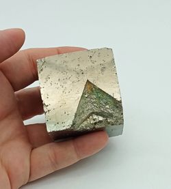 Pirita cubo cristal individual