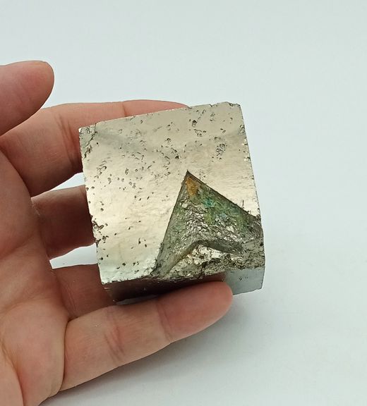 Pirita cubo cristal individual