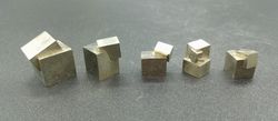Pirita cubo. Lote de 5 piezas - Ref.J9