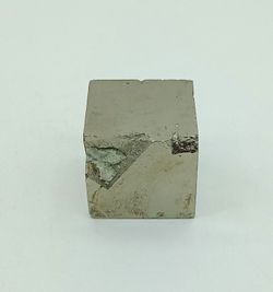 Pirita cubo