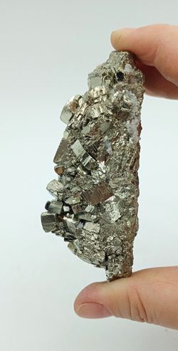 Pirita grupo de cristales