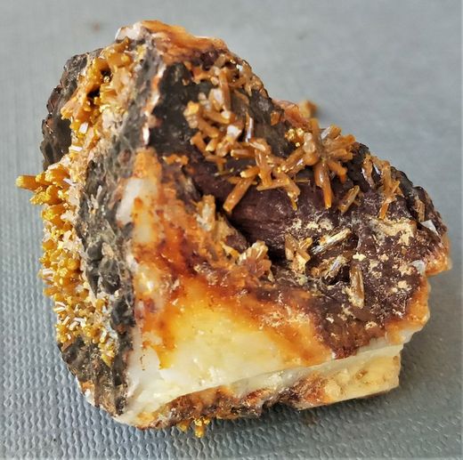 Piromorfita sobre barita
