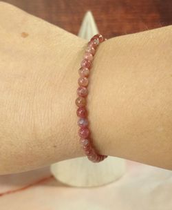 Pulsera bola 4mm de Rubelita