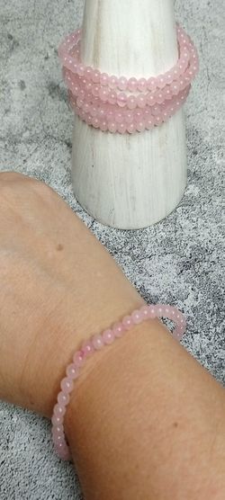 Pulsera Cuarzo rosa en bola de 4 mm