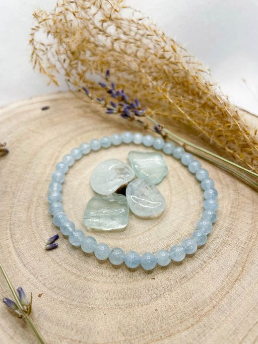 Pulsera de Aguamarina en bola de 4 - 5 mm.