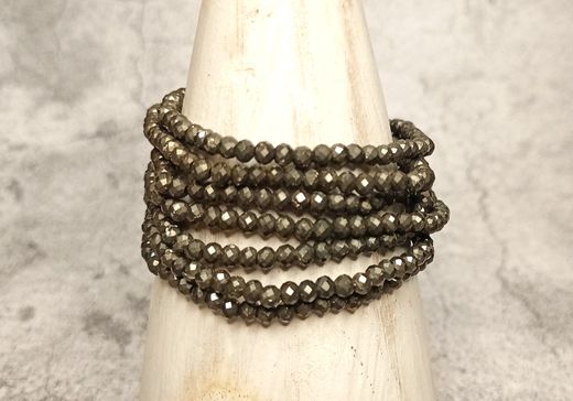 Pulsera de Pirita facetada de 4 mm.