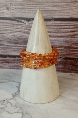 Pulsera de Cornalina facetada 4 mm