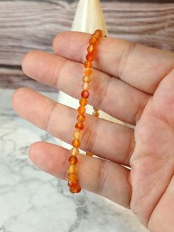 Pulsera de Cornalina facetada 4 mm