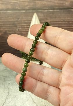 Pulsera de Jade nefrita 4 mm bola lisa