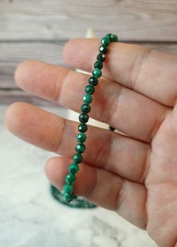 Pulsera de Malaquita facetada 4 mm