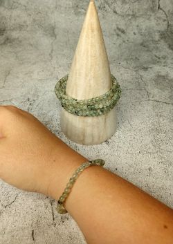 Pulsera de Prehnita de bolas de 4 mm